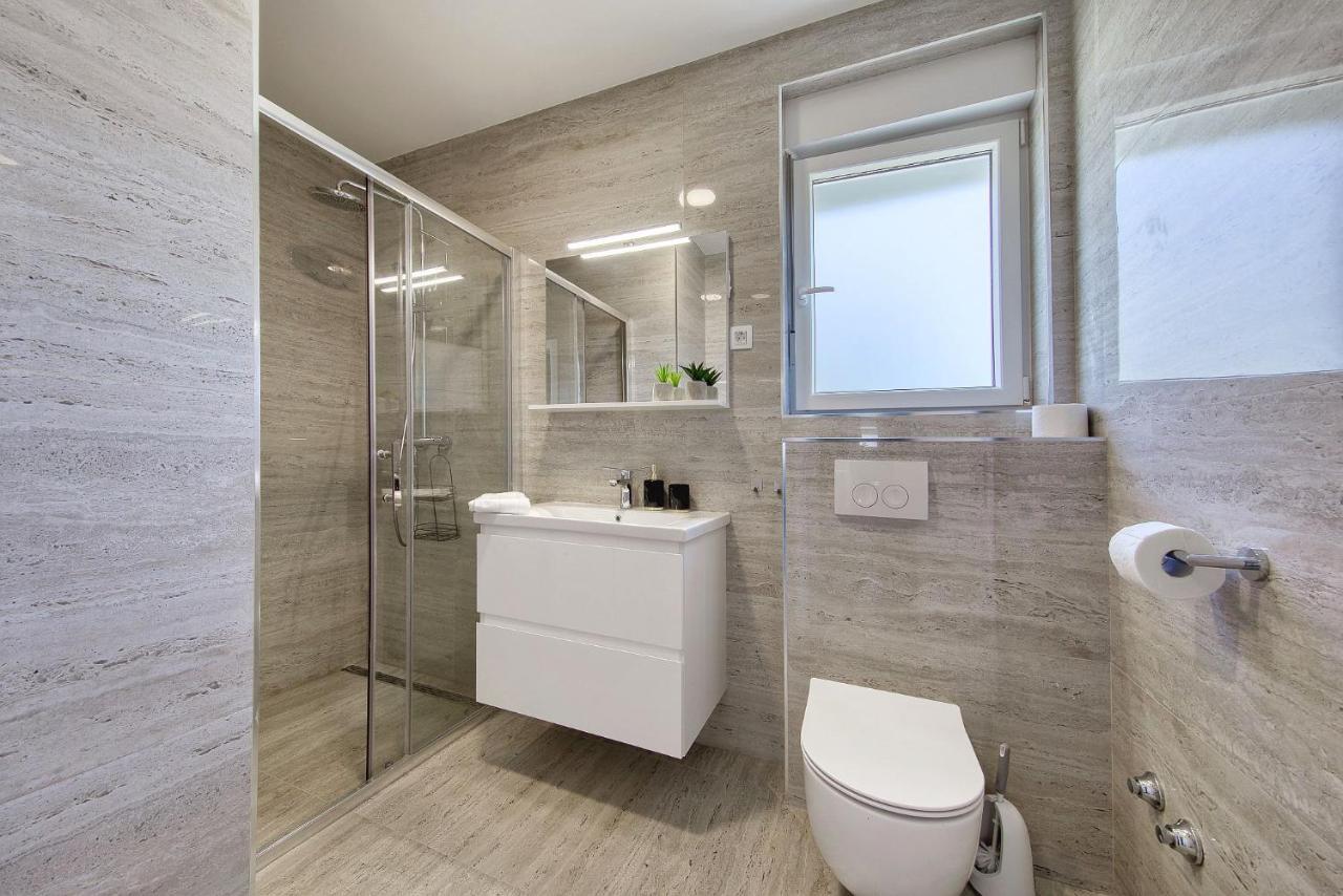 Vidalis, No 1 Appartement Kožino Buitenkant foto