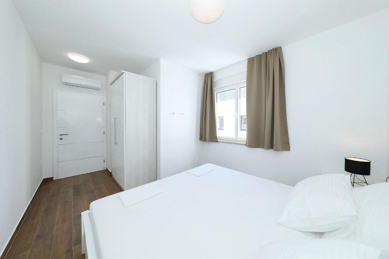 Vidalis, No 1 Appartement Kožino Buitenkant foto